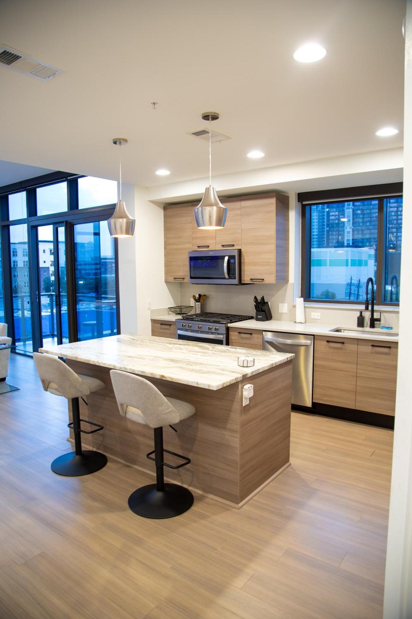 Cozy Home Toyota Center Houston Exterior foto